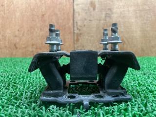 Подушка кпп задняя Lexus IS250 GSE20 4GR-FSE 12371-31070 4 ракурс