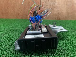 Блок предохранителей NISSAN SKYLINE V35 VQ25DD 284B1CM31A 3 ракурс