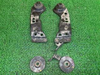 Крепление балки подвески NISSAN SKYLINE V35 VQ25DD 55452AL500 2 ракурс