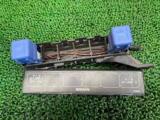Блок реле NISSAN Terrano LR50 VG33E 2438351E01 1 ракурс