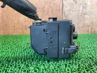 Блок abs NISSAN Terrano LR50 VG33E 476602W500 3 ракурс