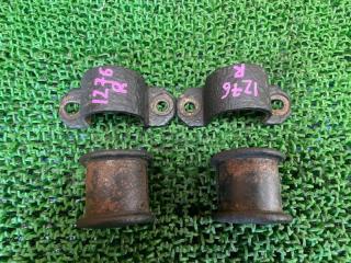 Крепление стабилизатора заднее TOYOTA LAND CRUISER PRADO LJ78W 2L-TE 48823-60030 1 ракурс