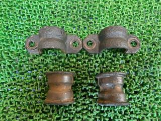 Крепление стабилизатора переднее TOYOTA LAND CRUISER PRADO LJ78W 2L-TE 48836-60020 1 ракурс
