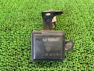 Блок предохранителей TOYOTA LAND CRUISER PRADO LJ78W 2L-TE 82610-60060 1 ракурс