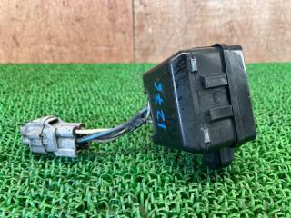 Блок предохранителей TOYOTA LAND CRUISER PRADO LJ78W 2L-TE 82610-60060 5 ракурс