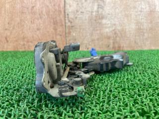 Замок двери левый задний TOYOTA LAND CRUISER PRADO LJ78W 2L-TE 69340-60041 3 ракурс