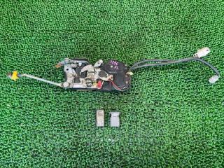Замок двери правый передний TOYOTA LAND CRUISER PRADO LJ78W 2L-TE 69030-60141 1 ракурс