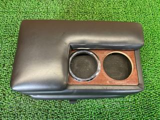 Бардачок между сиденьями TOYOTA LAND CRUISER PRADO LJ78W 2L-TE 58951-90K00-13 1 ракурс Бардачок между сиденьями TOYOTA LAND CRUISER PRADO LJ78W 2L-TE 58951-90K00-13 1 ракурс
