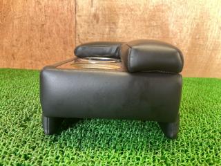 Бардачок между сиденьями TOYOTA LAND CRUISER PRADO LJ78W 2L-TE 58951-90K00-13 4 ракурс Бардачок между сиденьями TOYOTA LAND CRUISER PRADO LJ78W 2L-TE 58951-90K00-13 4 ракурс