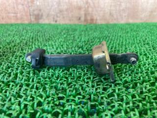 Ограничитель двери правый передний TOYOTA LAND CRUISER PRADO LJ78W 2L-TE 68610-60040 4 ракурс
