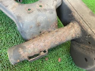 Крепление балки подвески заднее TOYOTA LAND CRUISER PRADO LJ78W 2L-TE 35000-60372 2 ракурс