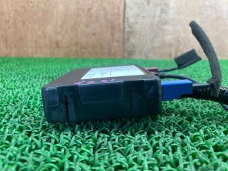 Блок управления NISSAN LEAF ZE1 EM57 28275-5SA0D 3 ракурс