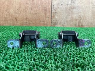 Петля дверная NISSAN LEAF ZE1 EM57 90400-6XJ0A 2 ракурс