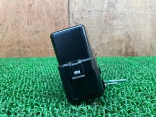 Блок реле NISSAN LEAF ZE1 EM57 25237-13E60 4 ракурс