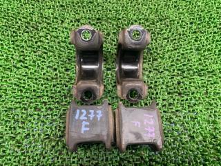 Крепление стабилизатора переднее Lexus GS350 GRS191 48824-30130 3 ракурс