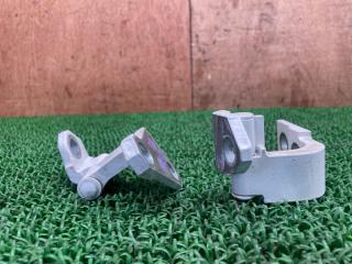 Петля 5-двери левая задняя Lexus GS350 GRS191 67004-30620 4 ракурс