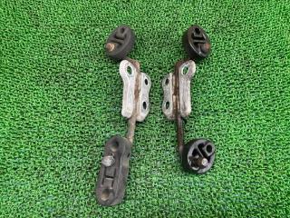 Крепление глушителя Lexus GS350 GRS191 17508-50060 3 ракурс