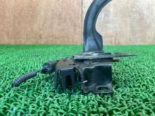 Замок капота Honda Vezel RU3 LEB 74120T7A003 3 ракурс