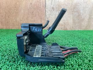 Клемма Honda Vezel RU3 LEB 32418T5C003 2 ракурс