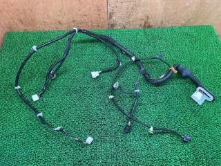 Проводка двери правая передняя Honda Vezel RU3 LEB 32751T7A940 1 ракурс