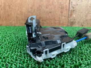 Замок двери правый передний Honda Vezel RU3 LEB 72110T0AJ11 3 ракурс