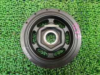 Шкив коленвала Honda Vezel RU3 LEB 138105P6003 1 ракурс Шкив коленвала Honda Vezel RU3 LEB 138105P6003 1 ракурс