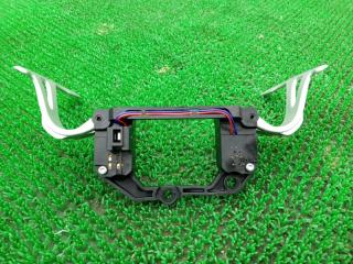Блок подрулевых переключателей MITSUBISHI OUTLANDER GG2W 4B11 2401A008 3 ракурс