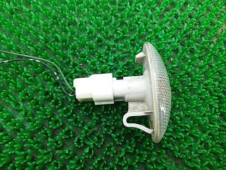Повторитель поворота SUZUKI Escudo TD54W J20A 3641063J01 2 ракурс