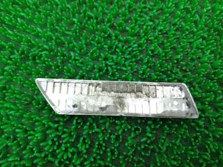 Эмблема Nissan Elgrand PNE52 84896JG01A 2 ракурс