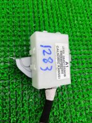 Блок реле NISSAN LEAF ZE1 EM57 284U15SN0B 1 ракурс