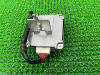 Блок управления NISSAN LEAF ZE1 EM57 284E7-5SK0C 2 ракурс