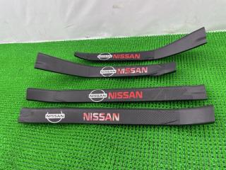 Накладка на порог NISSAN LEAF ZE1 EM57 1 ракурс