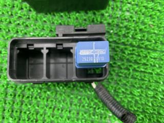 Реле NISSAN LEAF ZE1 EM57 4 ракурс