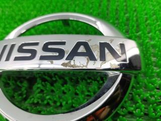 Эмблема передняя NISSAN LEAF ZE1 EM57 3 ракурс
