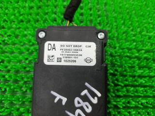 Камера переднего вида передняя NISSAN LEAF ZE1 EM57 4 ракурс