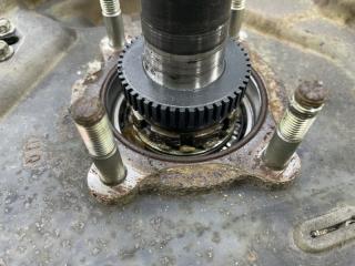 Полуось левая задняя NISSAN Terrano TR50 ZD30DDTI 381640W000 4 ракурс