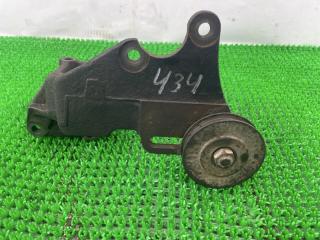 Крепление генератора MAZDA Bongo SS28M R2 1 ракурс