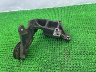 Крепление генератора MAZDA Bongo SS28M R2 2 ракурс