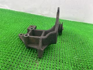 Крепление генератора MAZDA Bongo SS28M R2 5 ракурс