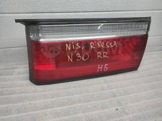 Вставка багажника правая Nissan R'nessa