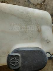 Запчасть бачок стеклоомывателя Renault Logan 2012