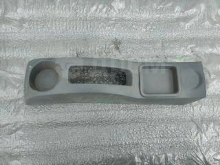 Консоль между сиденьями Renault Logan 2011 Б/У Консоль между сиденьями Renault Logan 2011