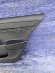 Обшивка двери задняя правая Skoda Rapid