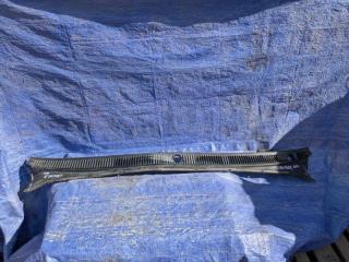 Фото запчасти жабо Toyota Land Cruiser 2002 Б/У запчасть Запчасть жабо Toyota Land Cruiser 2002