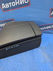 Бардачок между сиденьями 5-Series E60