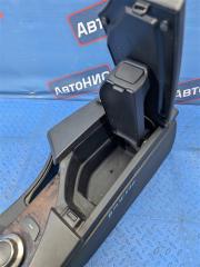 Бардачок между сиденьями 5-Series E60