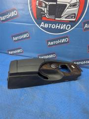 Бардачок между сиденьями 5-Series E60