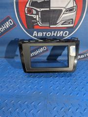Рамка магнитолы Mazda Atenza