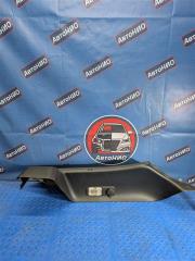 Обшивка багажника правая Honda Avancier