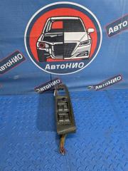 Блок управления стеклоподъемниками передний правый Honda Accord 1997